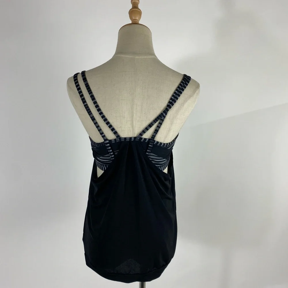 ATHLETA Bra Cut Out Athletic Tank Womens XS - Picture 4 of 7